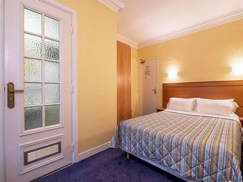 Comfort Hotel Au Firmament Asnières Buitenkant foto